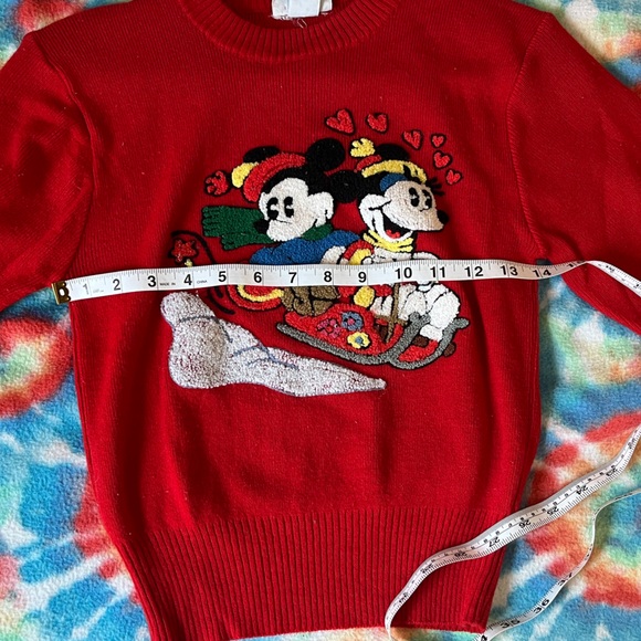 Vintage Sunday Comics Mickey and Minnie Mouse Sledding Red Knit sweater - Picture 5 of 7